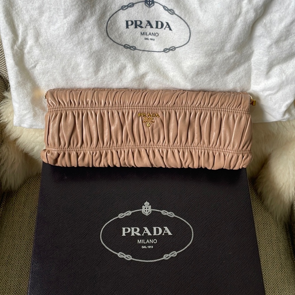 PRADA Beige Leather Gaufre Frame Clutch Rare Style